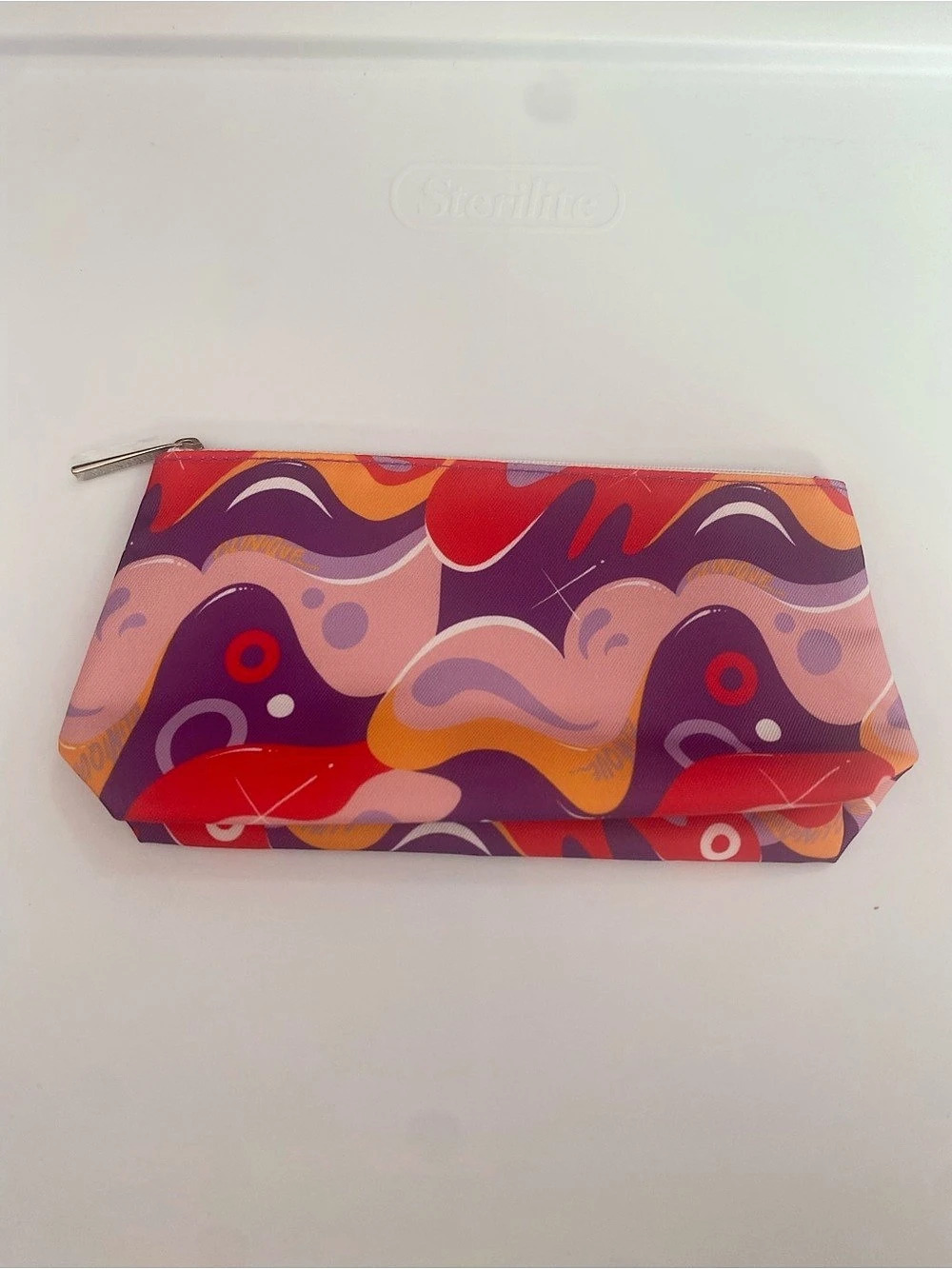 Clinique Abstract Cosmetic Pouch in Purple & Red Like New
